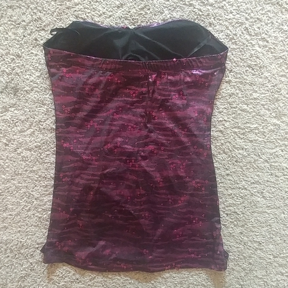Tank Top - Picture 2 of 3